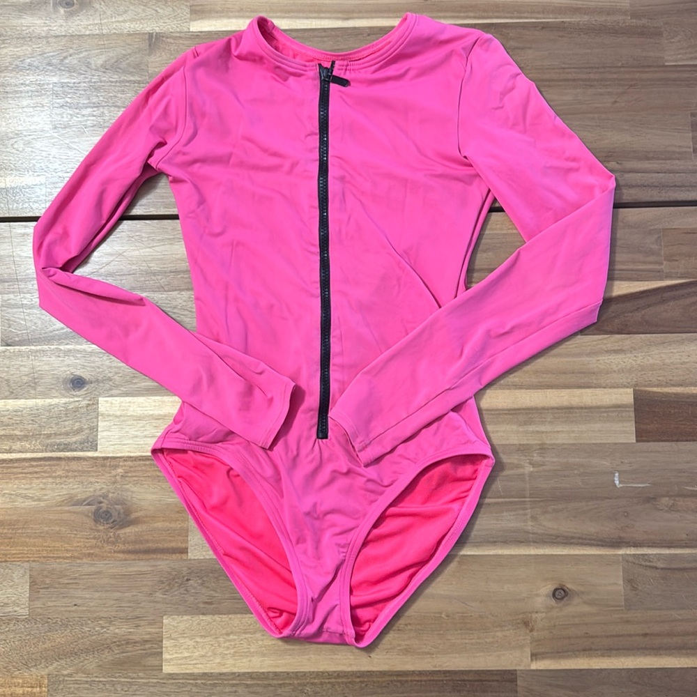 EUC Micheal Kors long sleeve swim